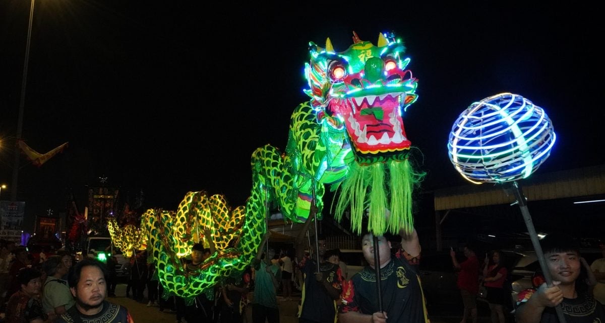 168-chi dragon from Perak Xiang Sheng in the Dou Mu Gong palanquin procession, Ipoh