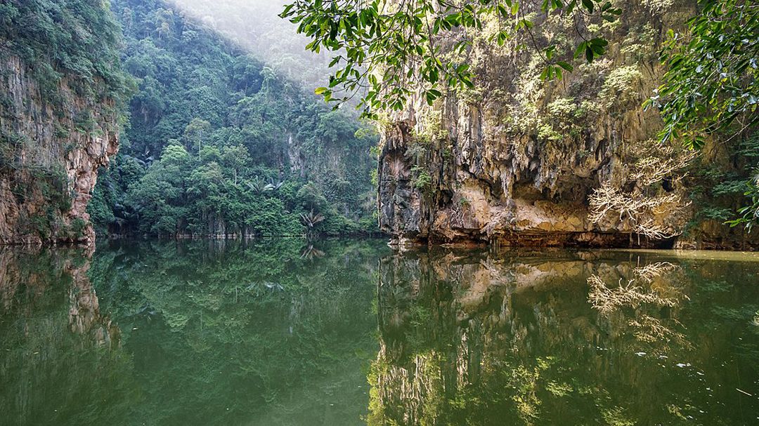 Tasik Cermin 镜湖